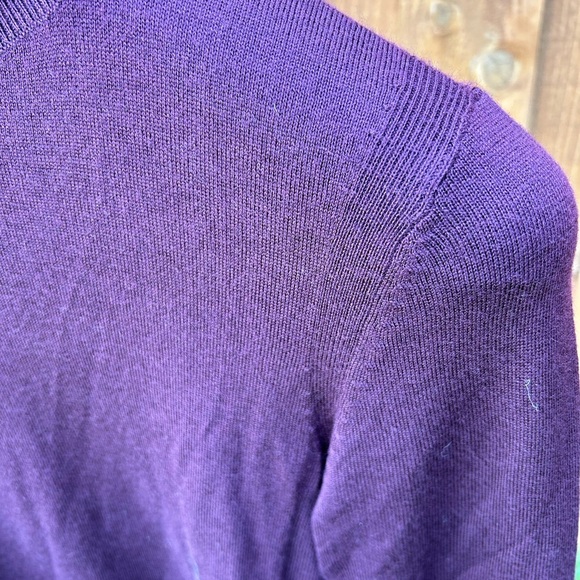 NWT Express Men’s XS Turtleneck Maroon - Picture 4 of 6